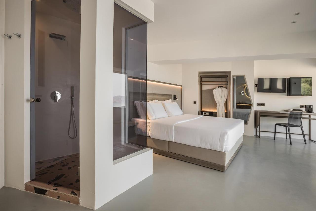 Sun Rocks Boutique Hotel (Adults Only) Firostefani Bagian luar foto